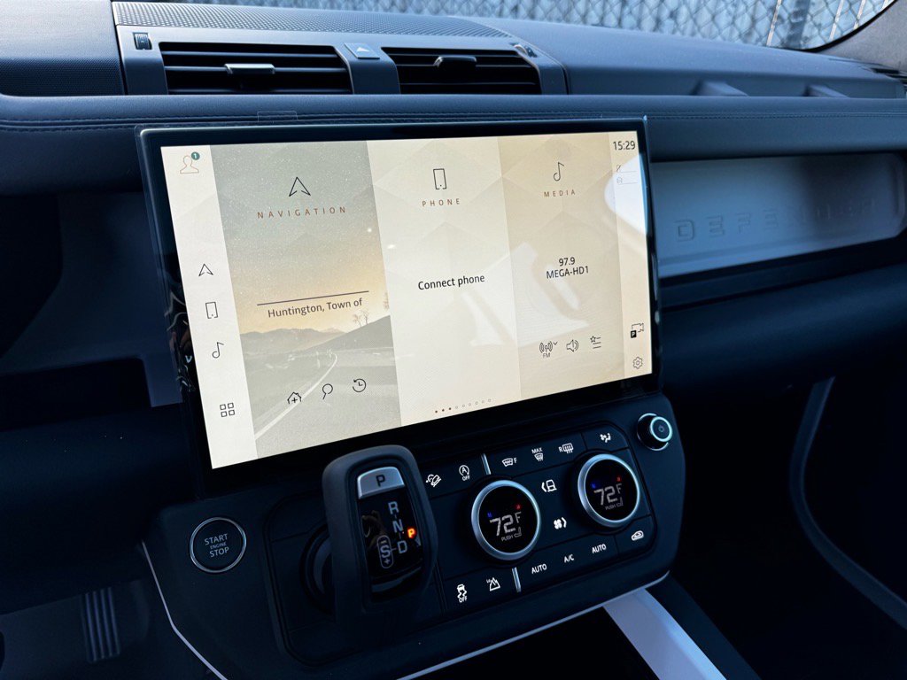 New 2026 Land Rover Defender 110 S image 11