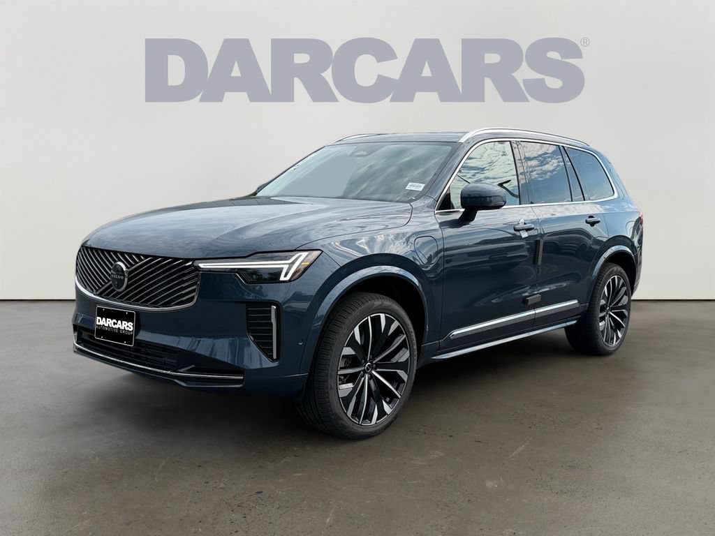 New 2026 Volvo XC90 T8 Plus w/ Protection Package Premier AWD/4WD image 2