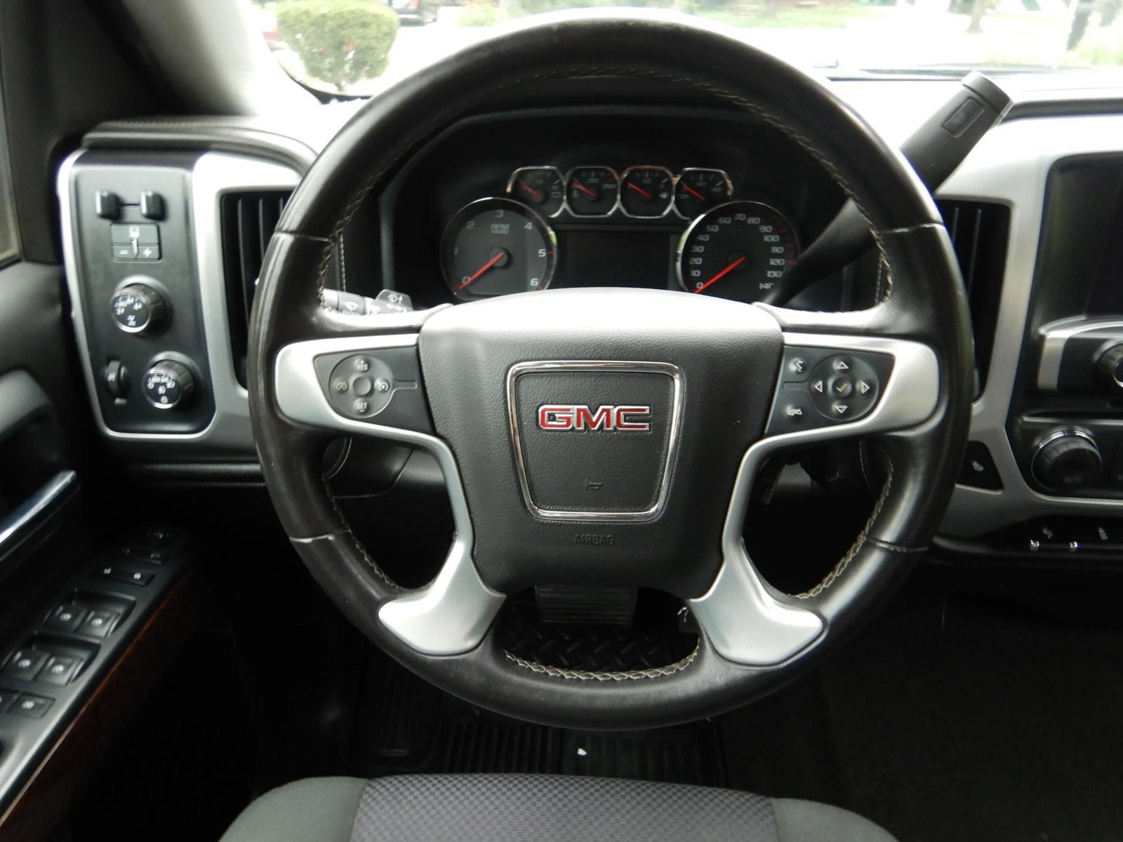 Used 2015 GMC Sierra 1500 SLE w/ SLE Value Package AWD/4WD image 14