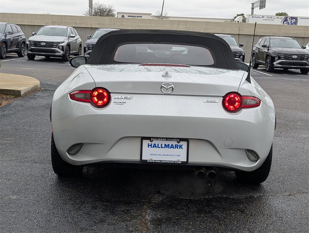 Used 2016 MAZDA MX-5 Miata Grand Touring image 6