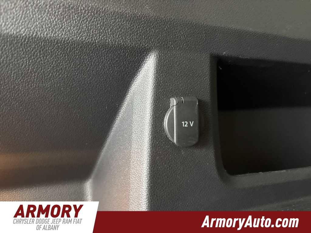 Used 2022 Volkswagen Atlas SE w/ Panoramic Sunroof Package image 32