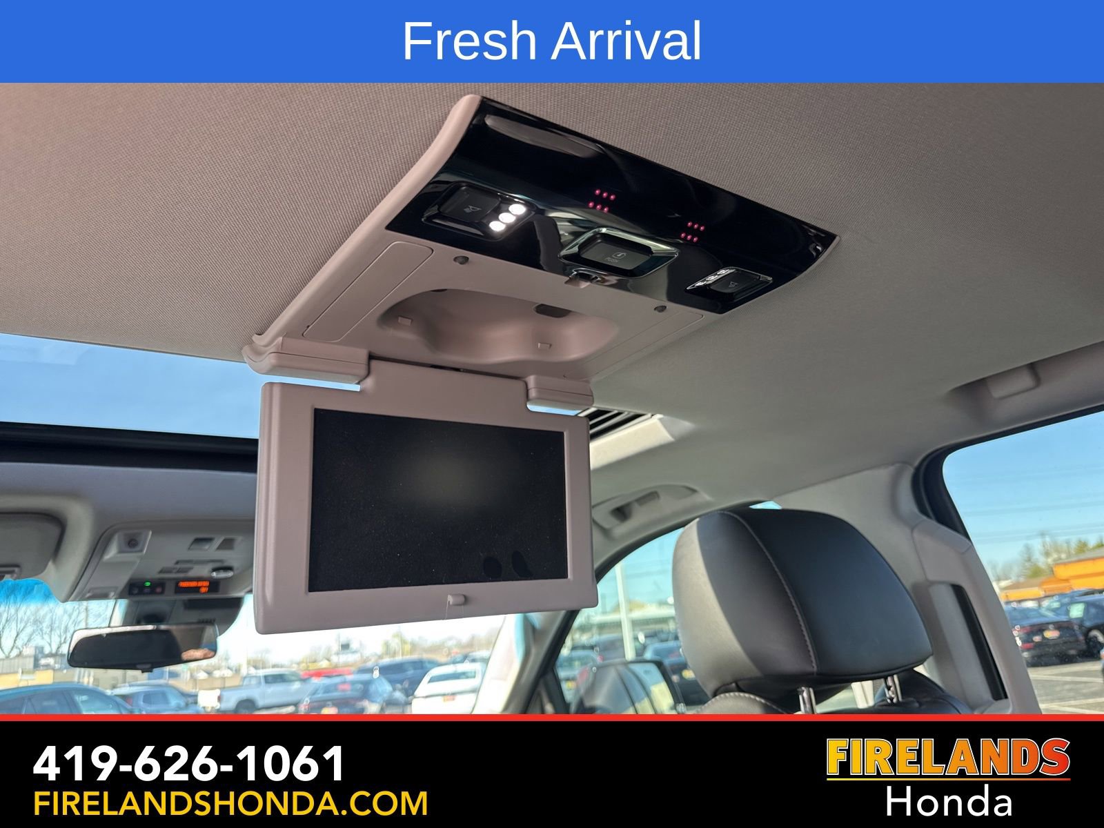 Used 2019 Cadillac Escalade Premium Luxury w/ LPO, Radiant Package image 36