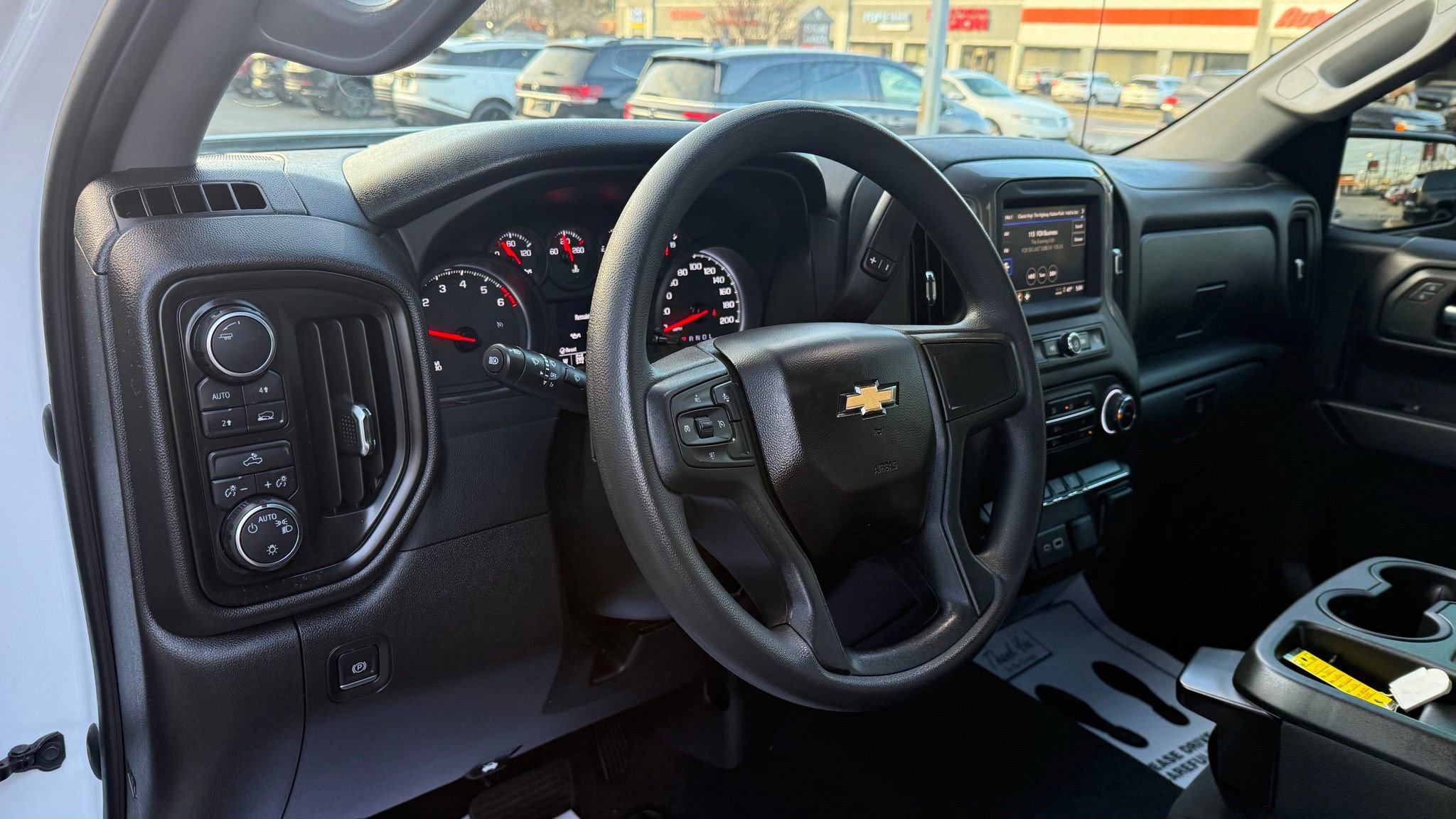 Used 2023 Chevrolet Silverado 1500 Custom image 36