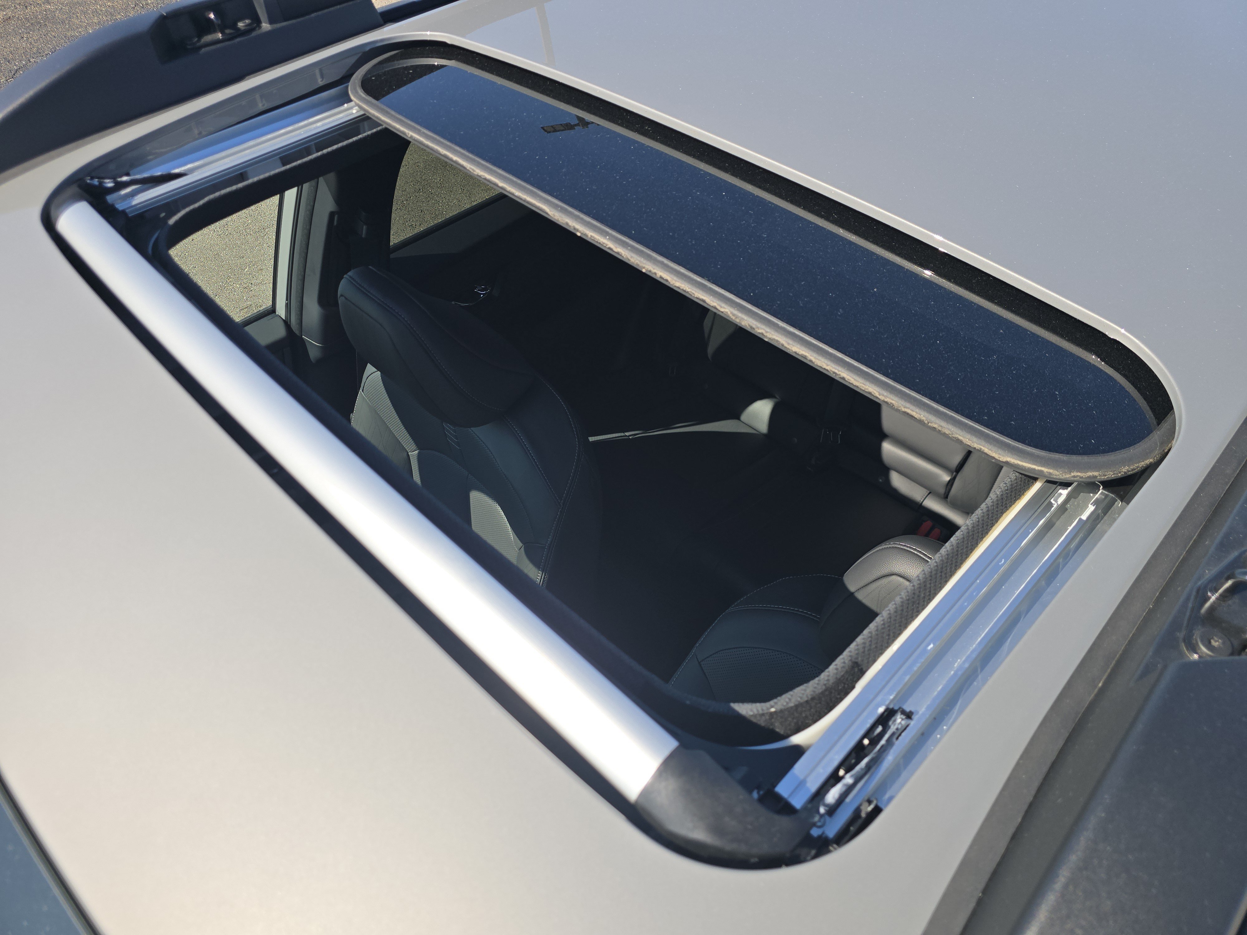 New 2026 Subaru Outback Touring AWD/4WD image 9
