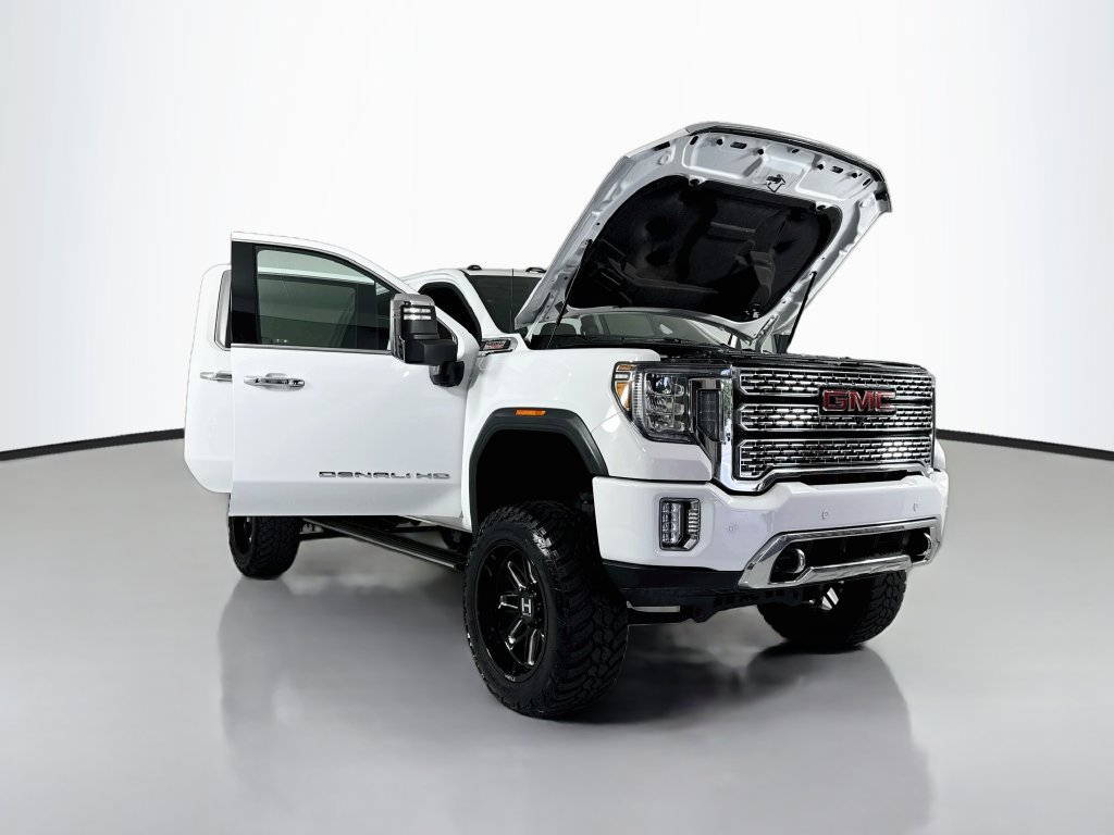 Used 2023 GMC Sierra 3500 Denali w/ Denali Ultimate Package AWD/4WD image 28