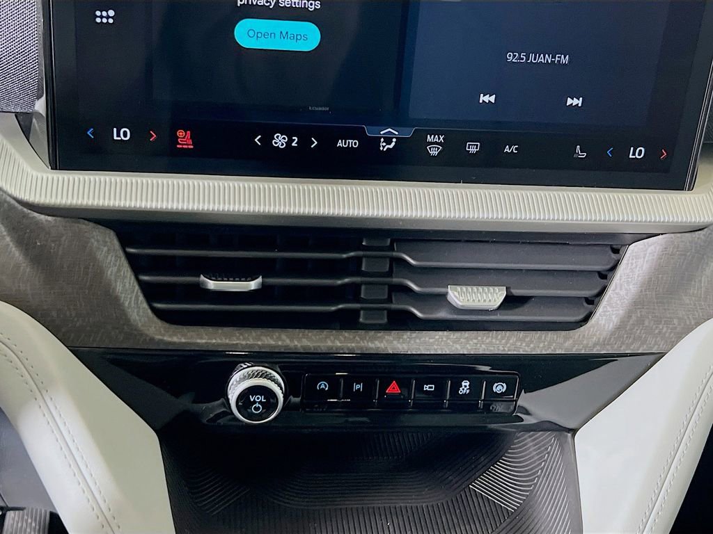 New 2026 Ford Explorer Platinum w/ LUX Leather Package image 45