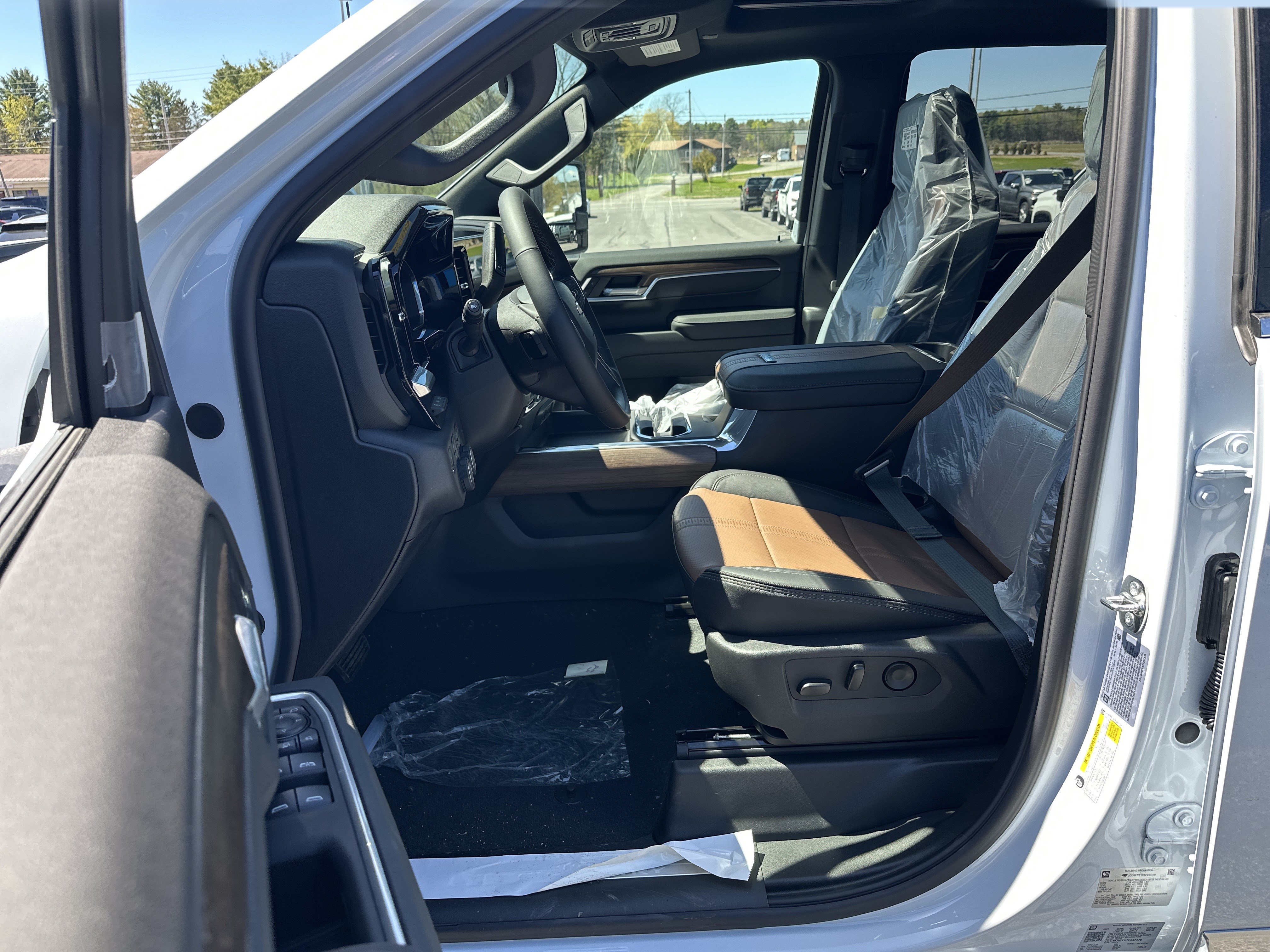 New 2026 Chevrolet Silverado 2500 High Country w/ High Country Premium Package AWD/4WD image 11