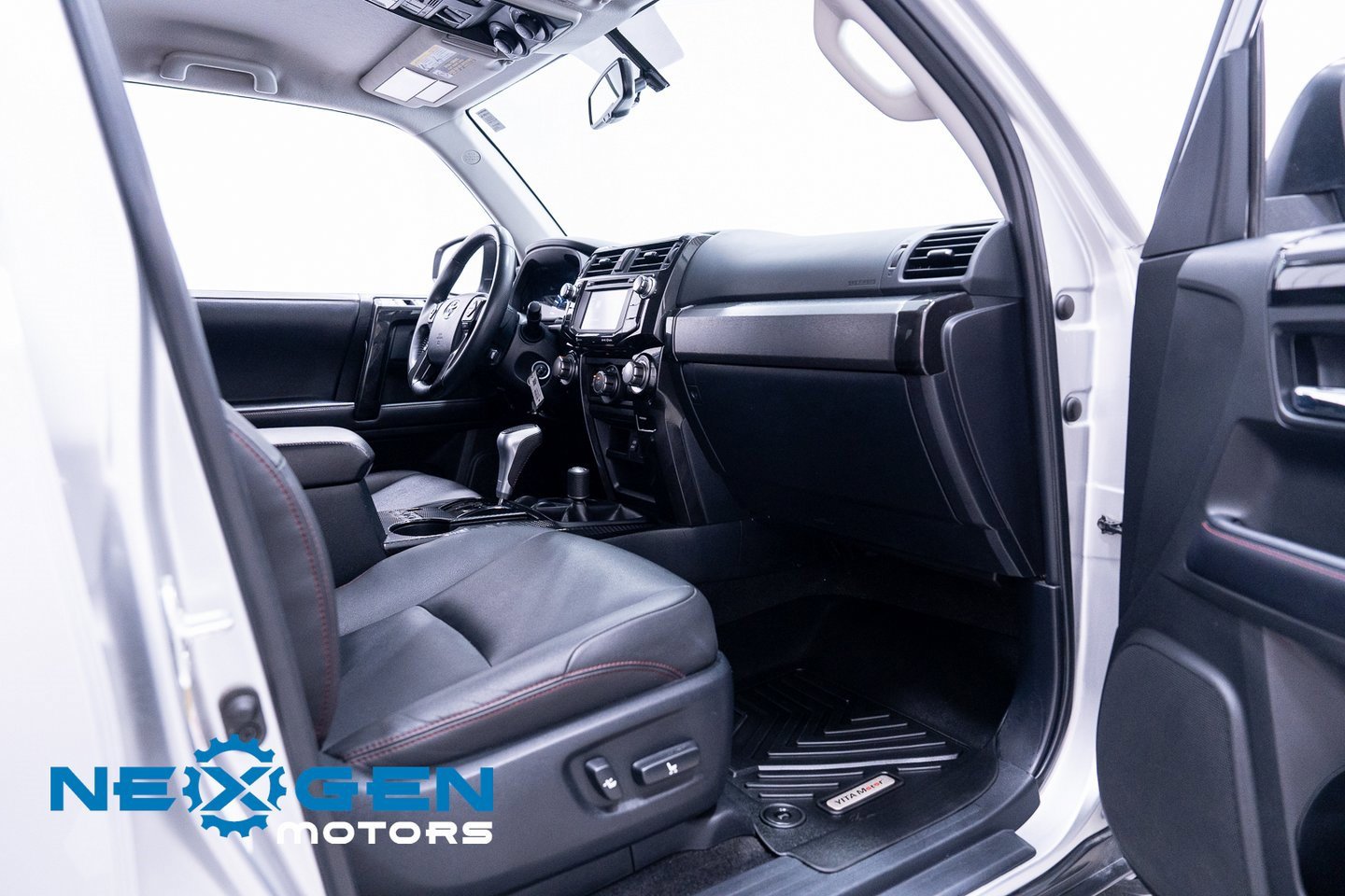 Used 2019 Toyota 4Runner TRD Off-Road Premium image 45