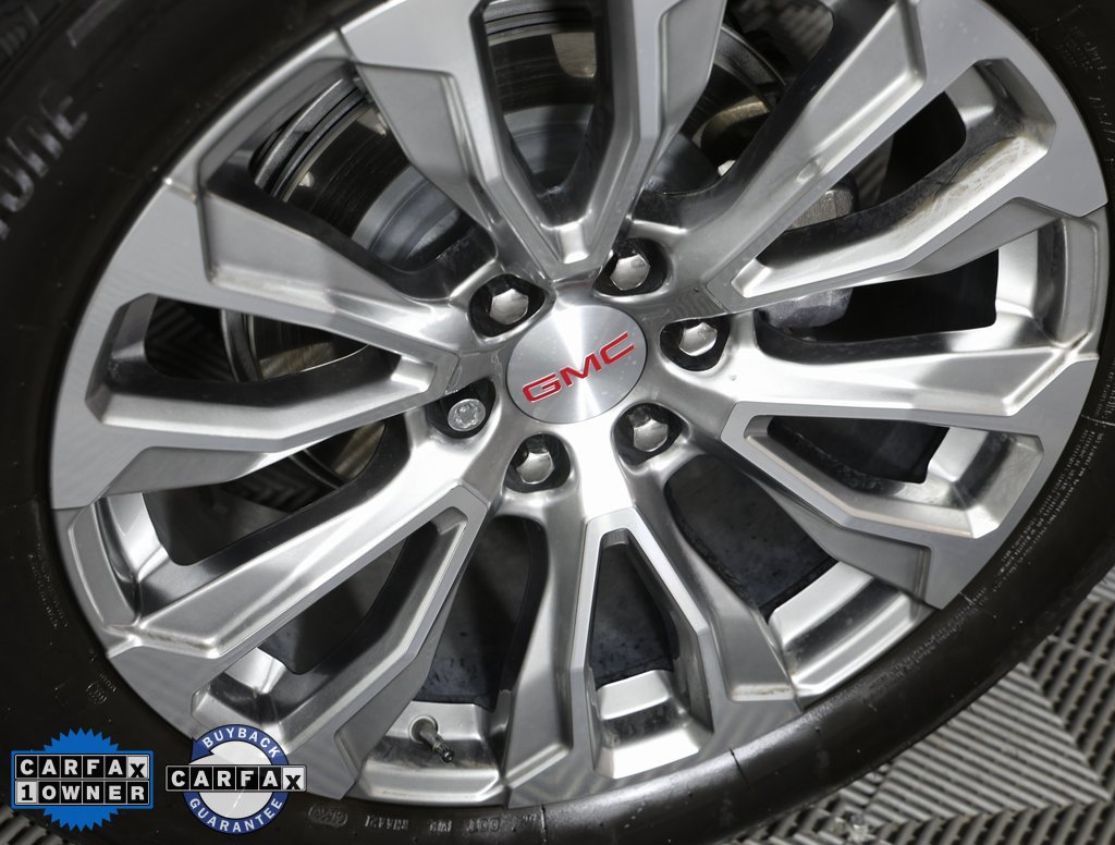 Certified 2024 GMC Yukon Denali image 7