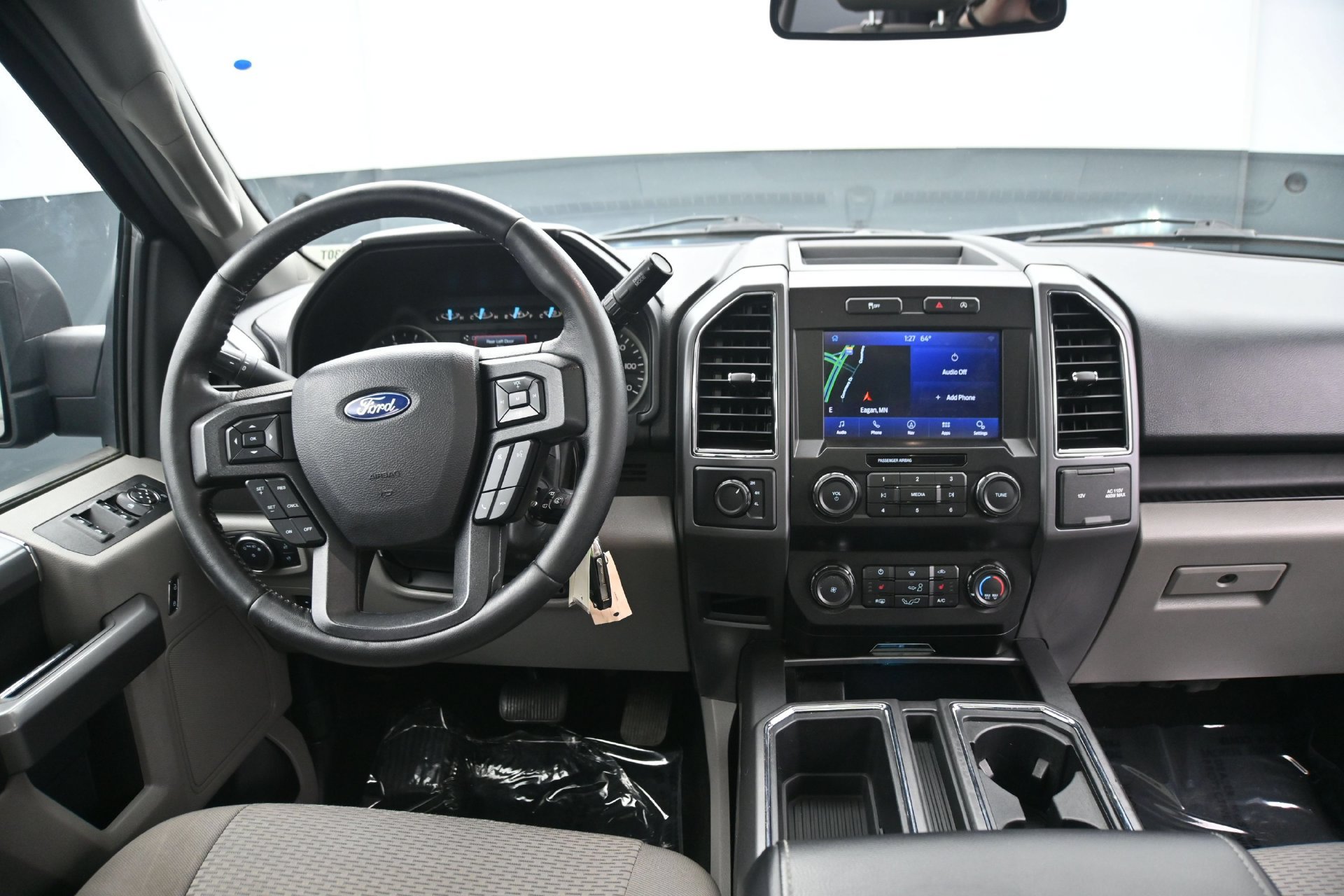 Used 2019 Ford F150 XLT w/ Equipment Group 302A Luxury AWD/4WD image 18