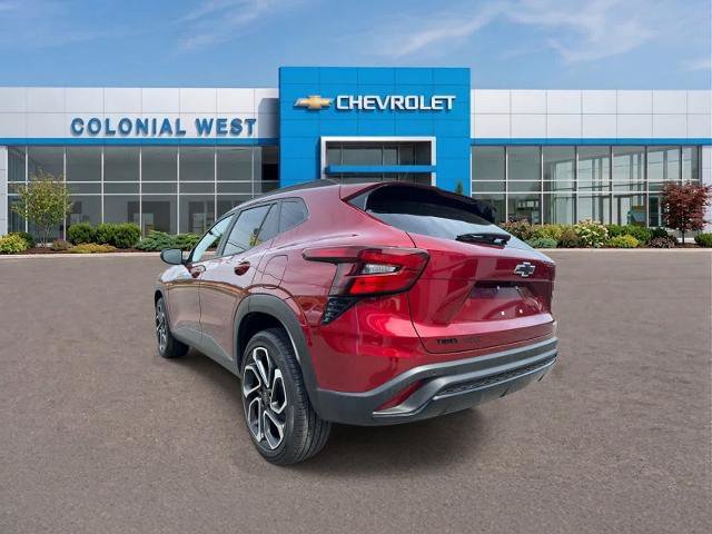 Used 2025 Chevrolet Trax RS w/ Driver Confidence Package FWD image 5