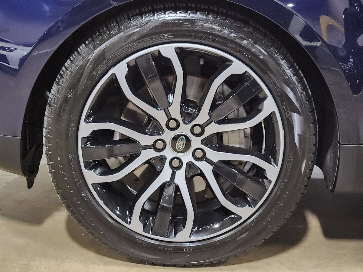 Used 2022 Land Rover Range Rover Sport SE AWD/4WD image 28
