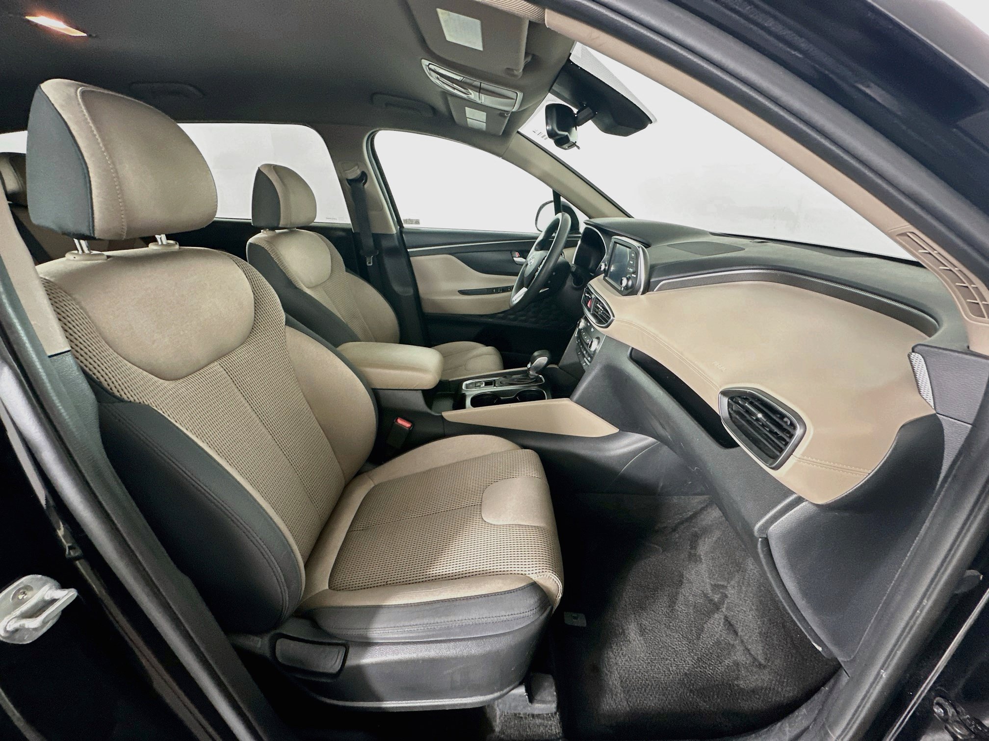 Used 2020 Hyundai Santa Fe SEL w/ Cargo Package FWD image 30