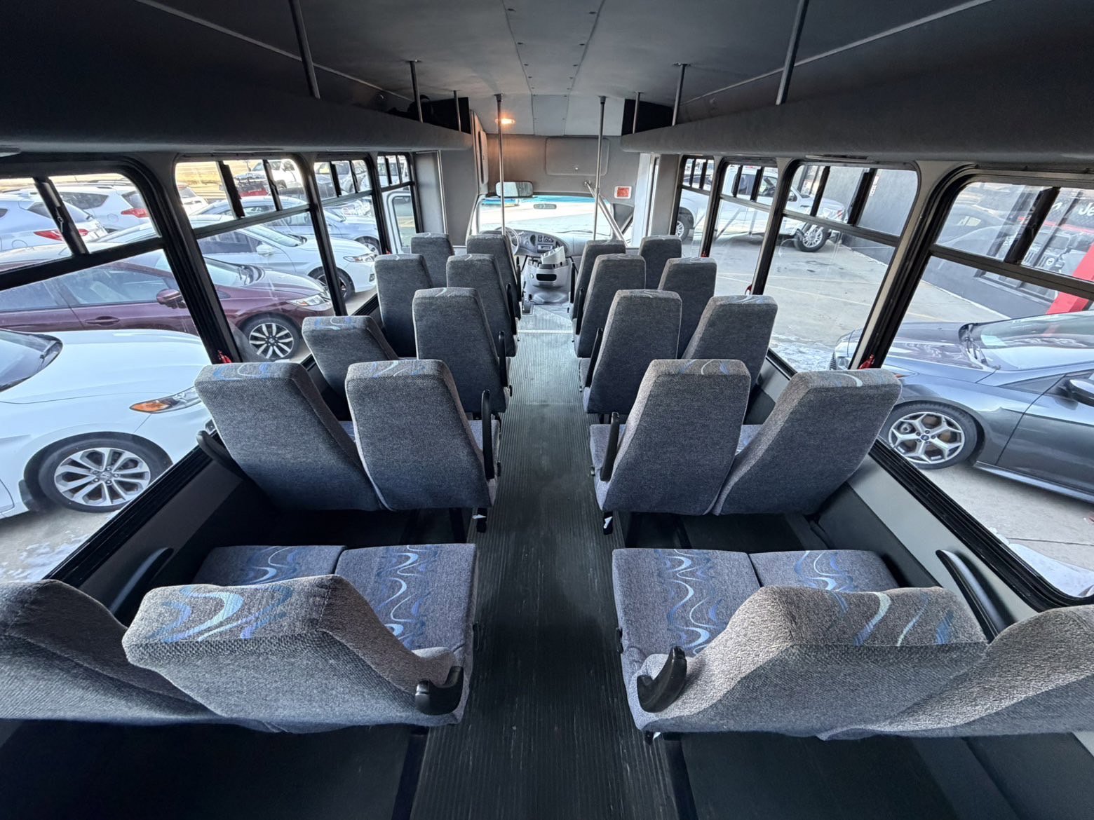 Used 2006 Ford E-450 and Econoline 450 image 11