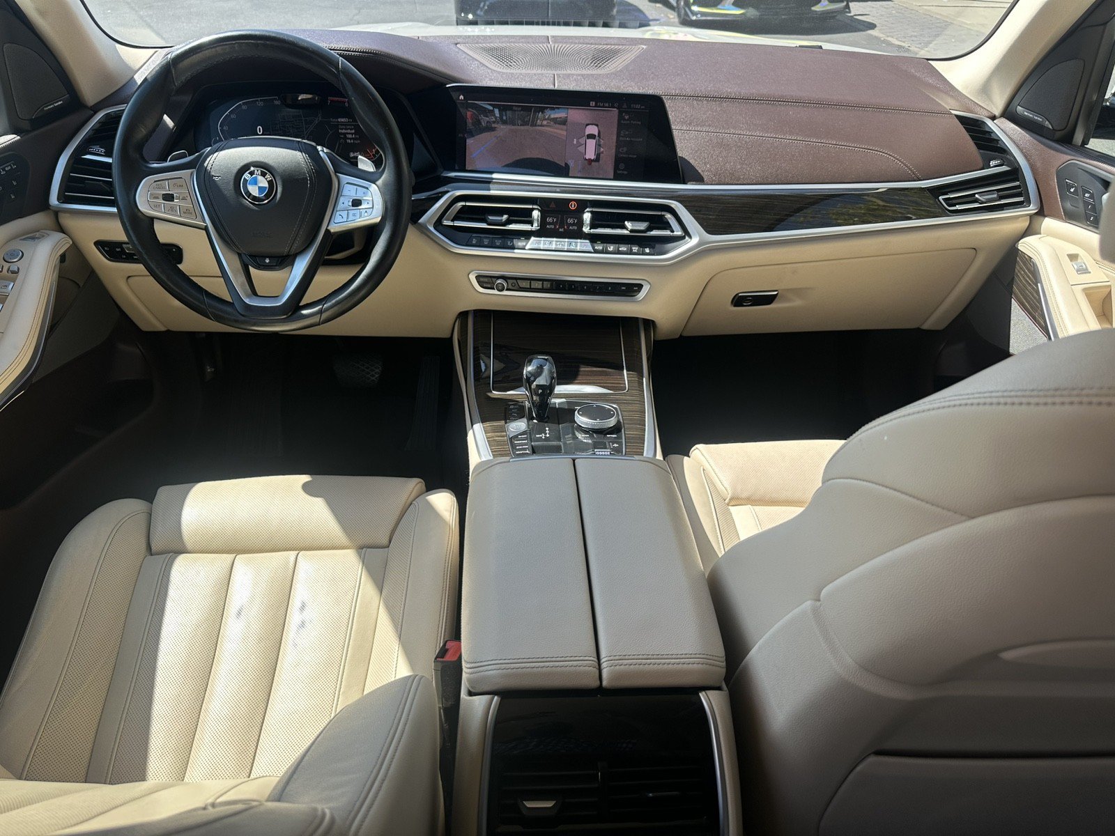 Used 2019 BMW X7 xDrive50i w/ Premium Package AWD/4WD image 17