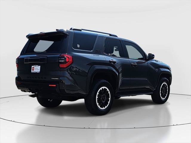 Certified 2025 Toyota 4Runner TRD Off-Road AWD/4WD image 5