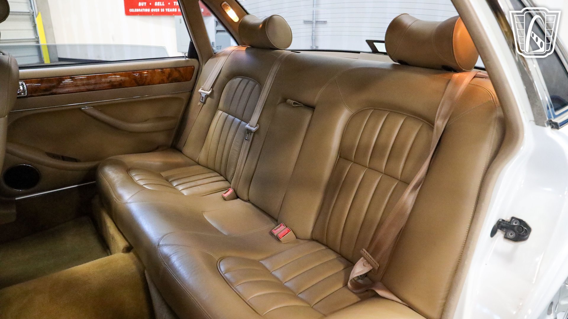 Used 1997 Jaguar XJ6 L RWD image 19