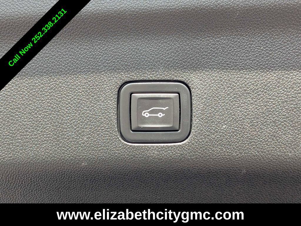 Used 2024 Chevrolet Tahoe LT image 15