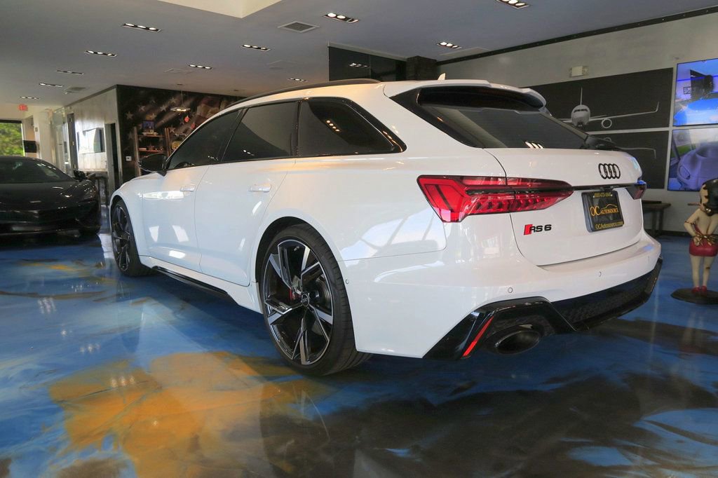 Used 2023 Audi RS 6 image 3