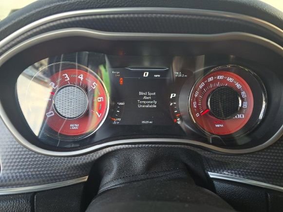 Used 2018 Dodge Challenger SRT Hellcat image 7