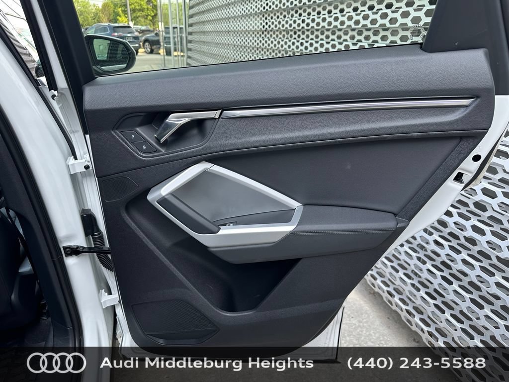 Certified 2023 Audi Q3 2.0T Premium Plus w/ Premium Plus Package AWD/4WD image 42