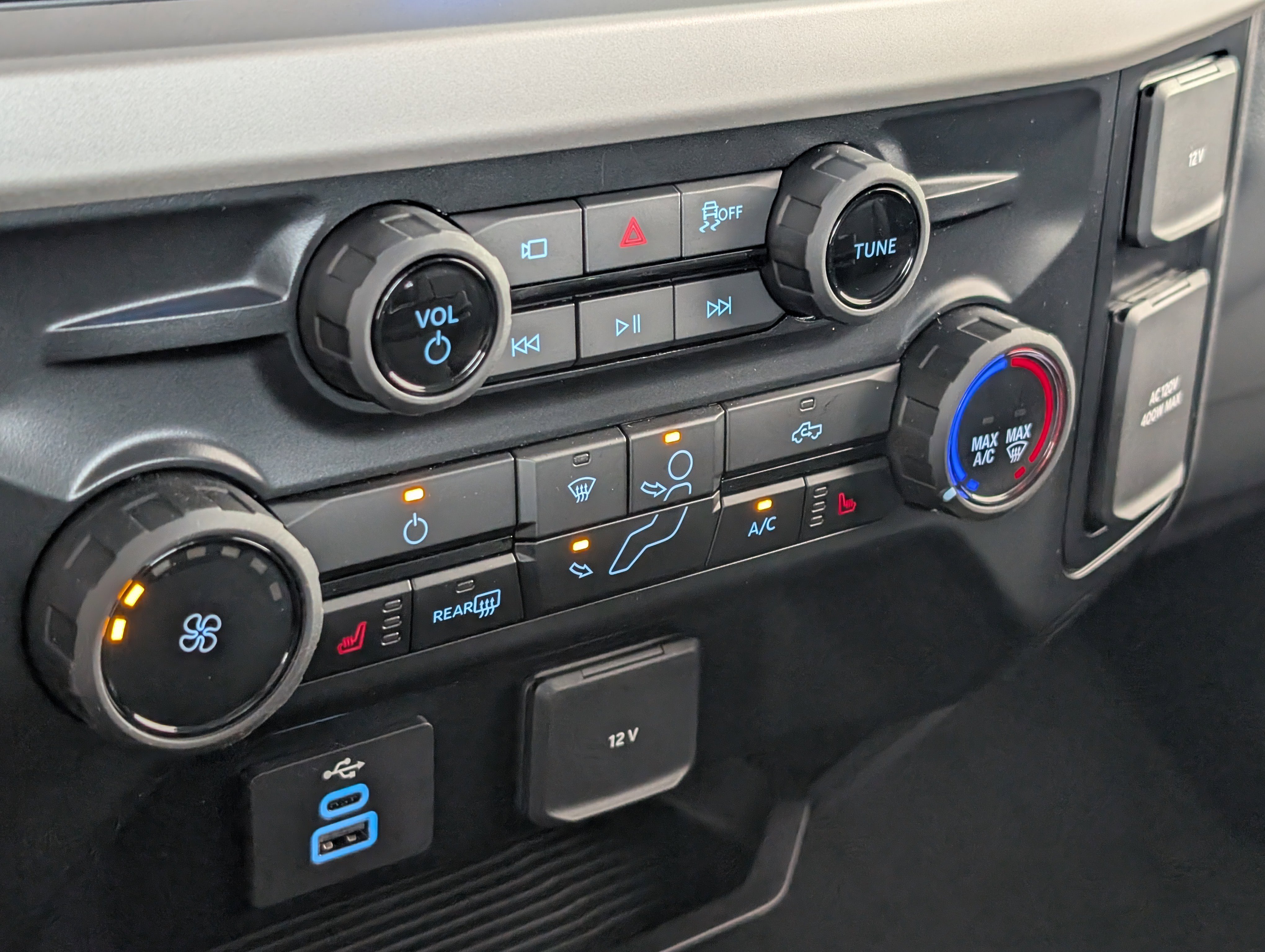 New 2026 Ford F350 XLT image 16