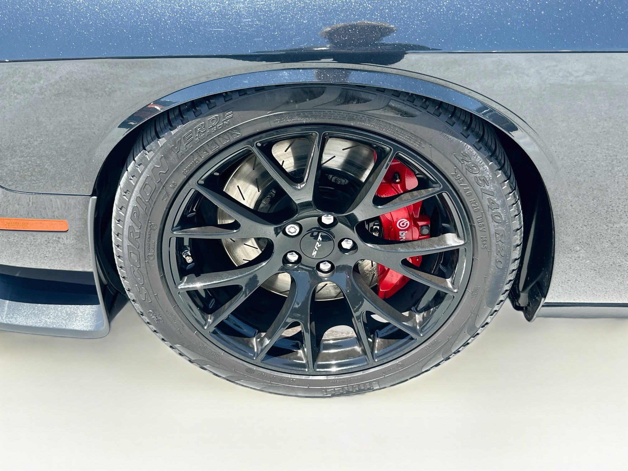 Used 2015 Dodge Challenger SRT Hellcat RWD image 34