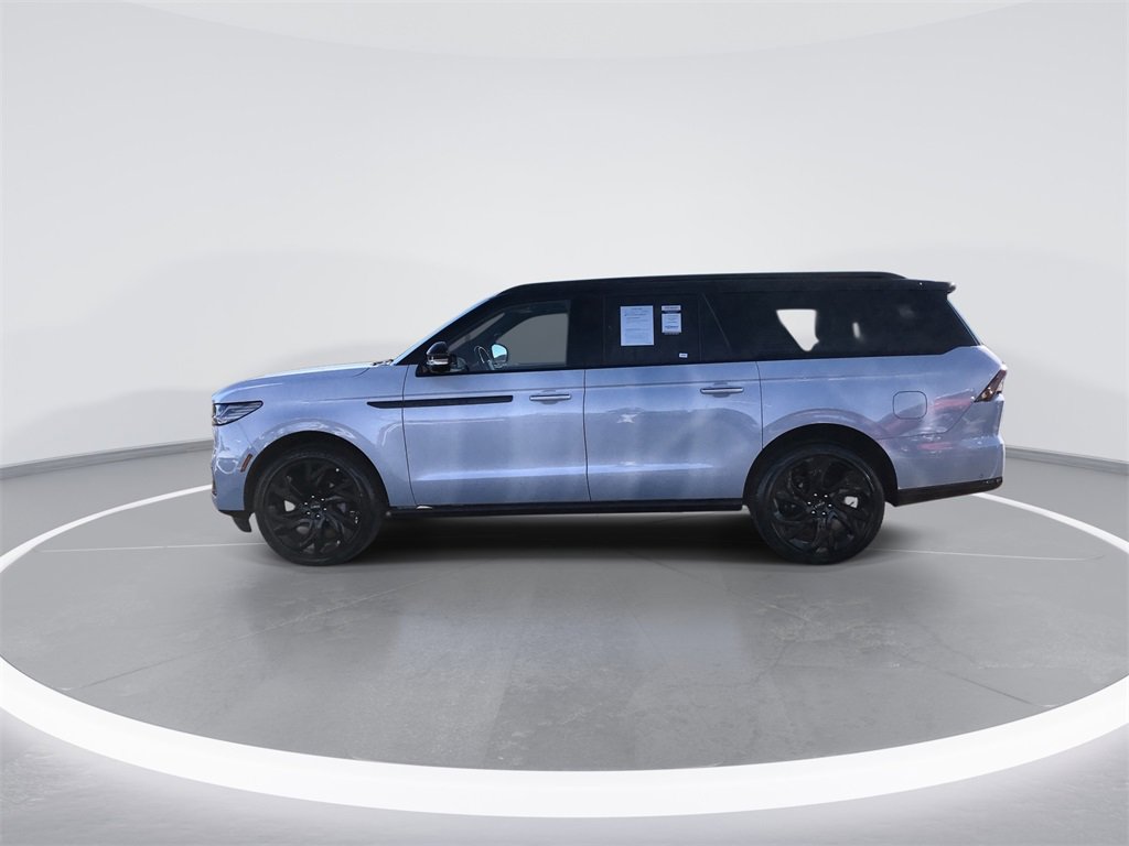 Used 2025 Lincoln Navigator L Black Label image 5