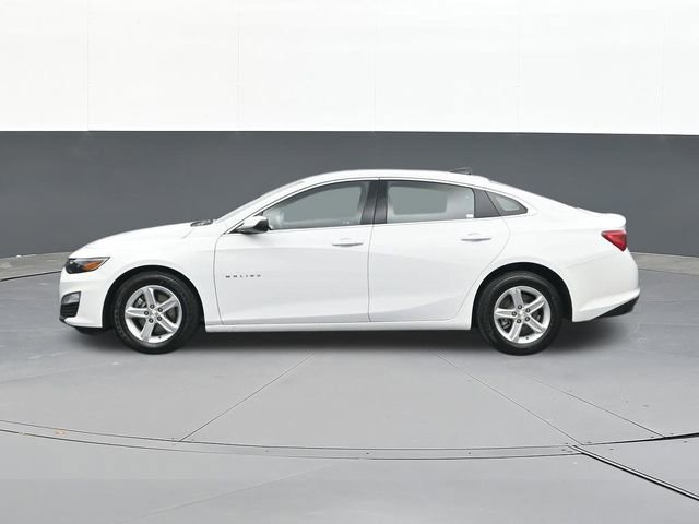 Used 2025 Chevrolet Malibu LS FWD image 9