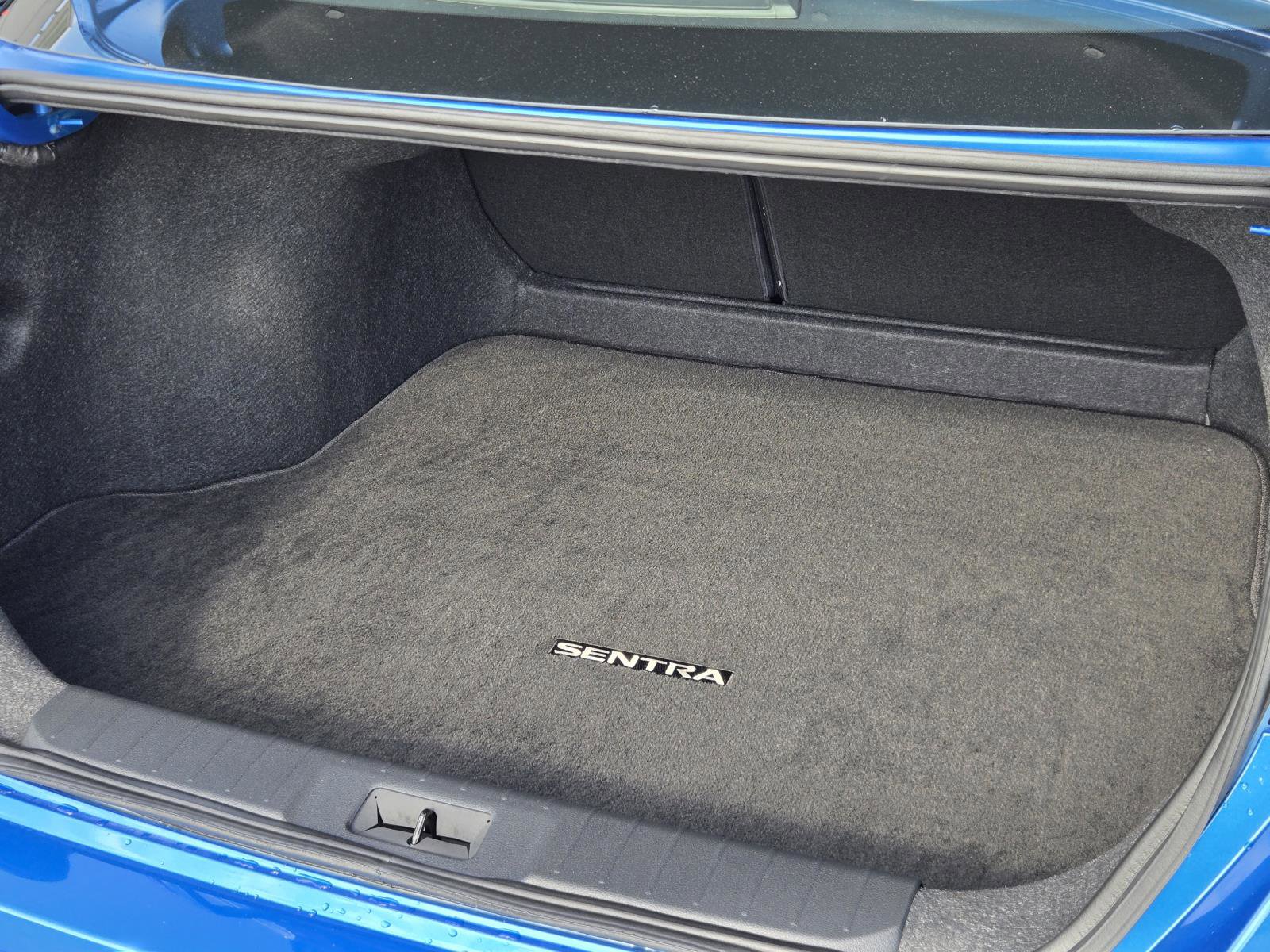 Used 2024 Nissan Sentra SV image 27