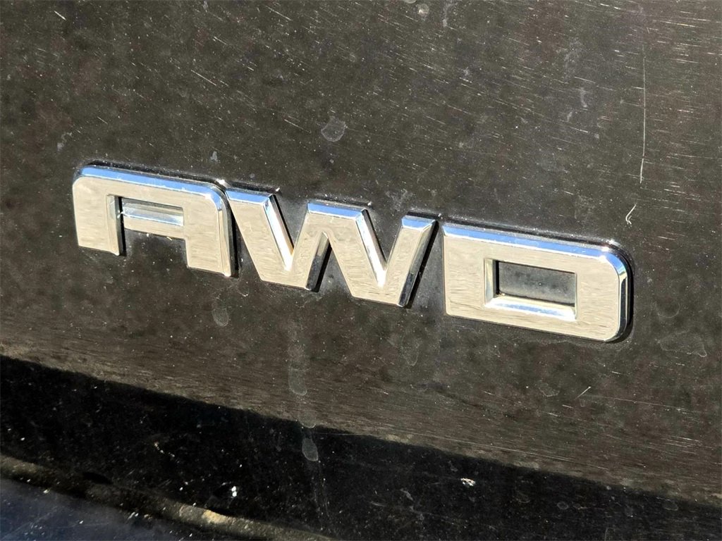 Used 2020 GMC Terrain SLE image 40