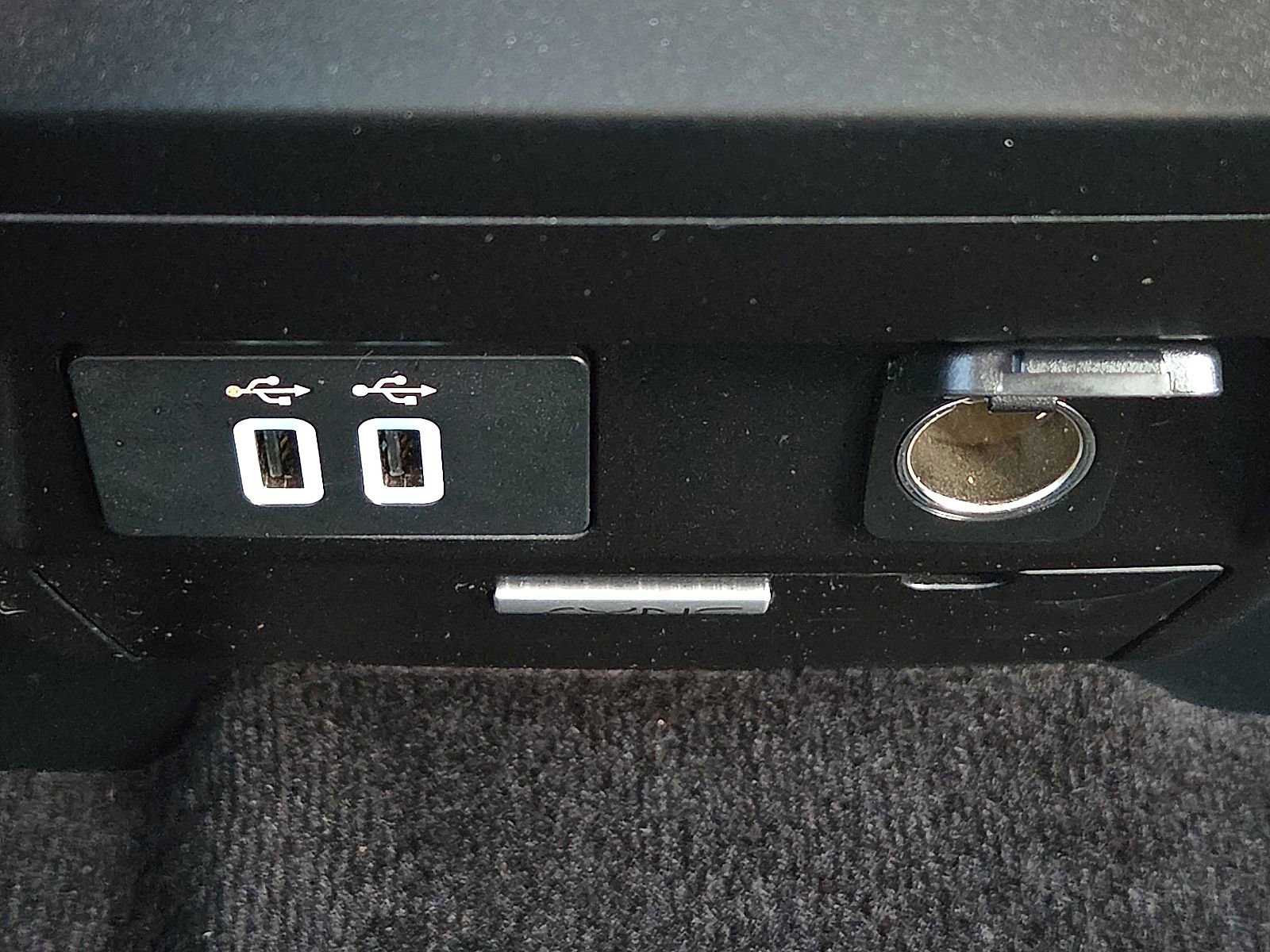 Used 2016 Ford F150 XLT w/ Equipment Group 302A Luxury image 19