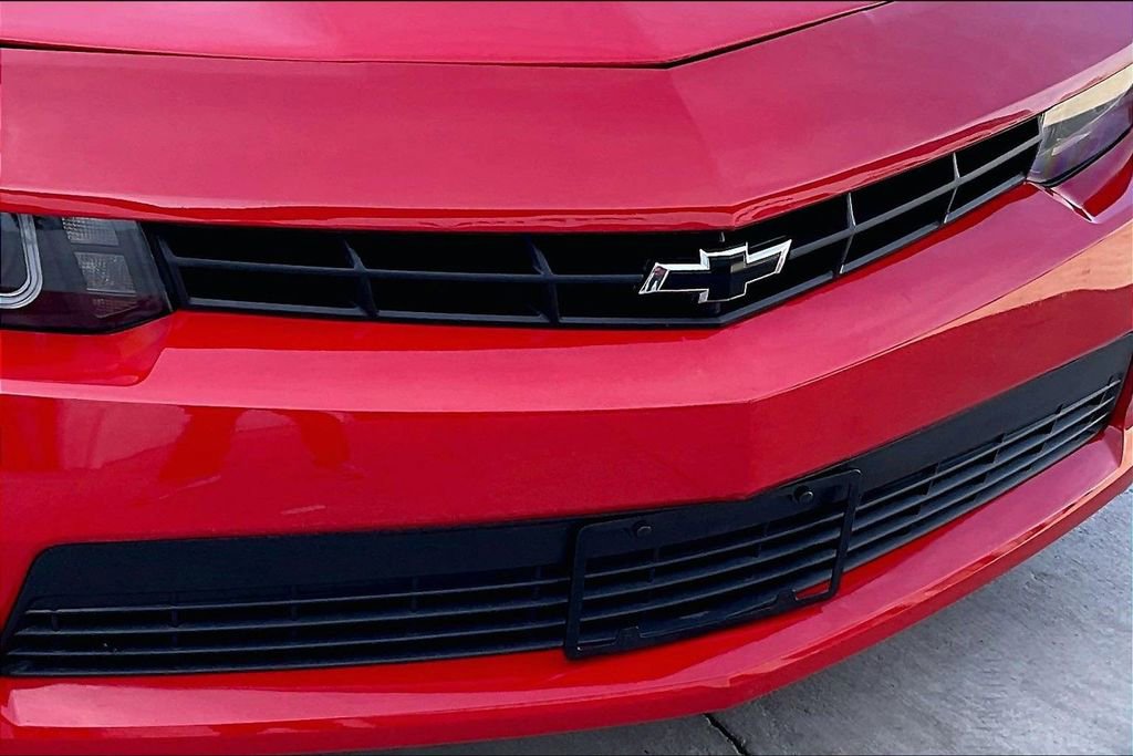 Used 2015 Chevrolet Camaro LT image 28