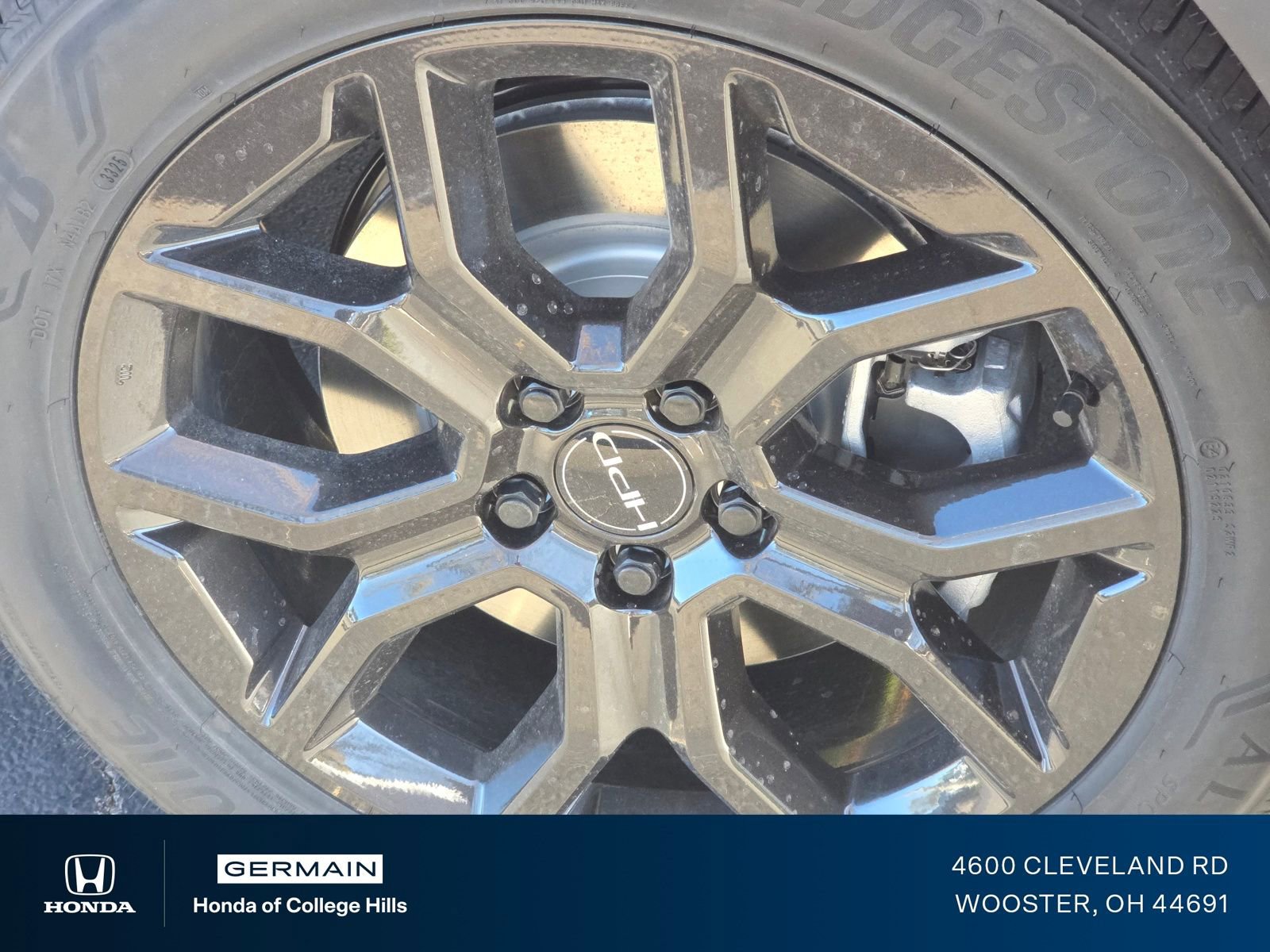 New 2025 Honda Pilot Touring image 20