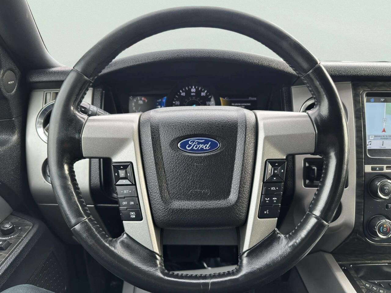 Used 2017 Ford Expedition Max Limited image 25