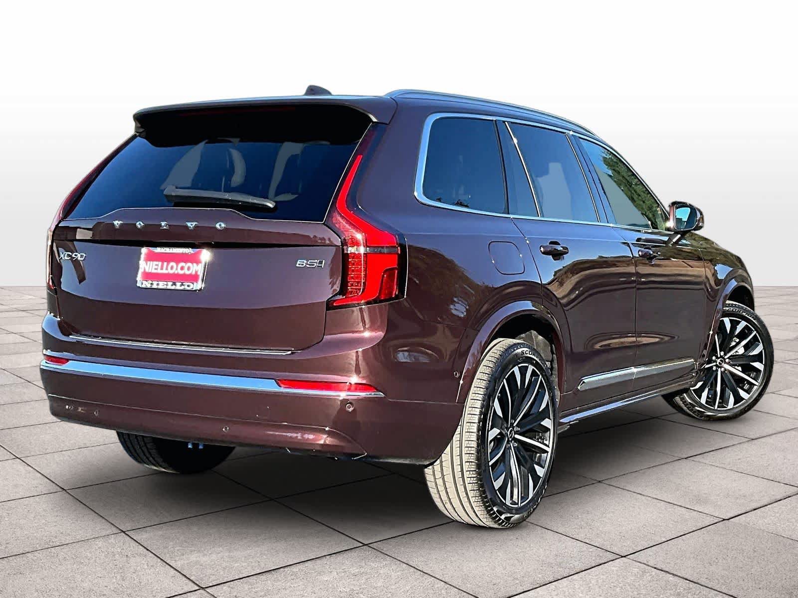 Used 2026 Volvo XC90 B5 Ultra AWD/4WD image 15