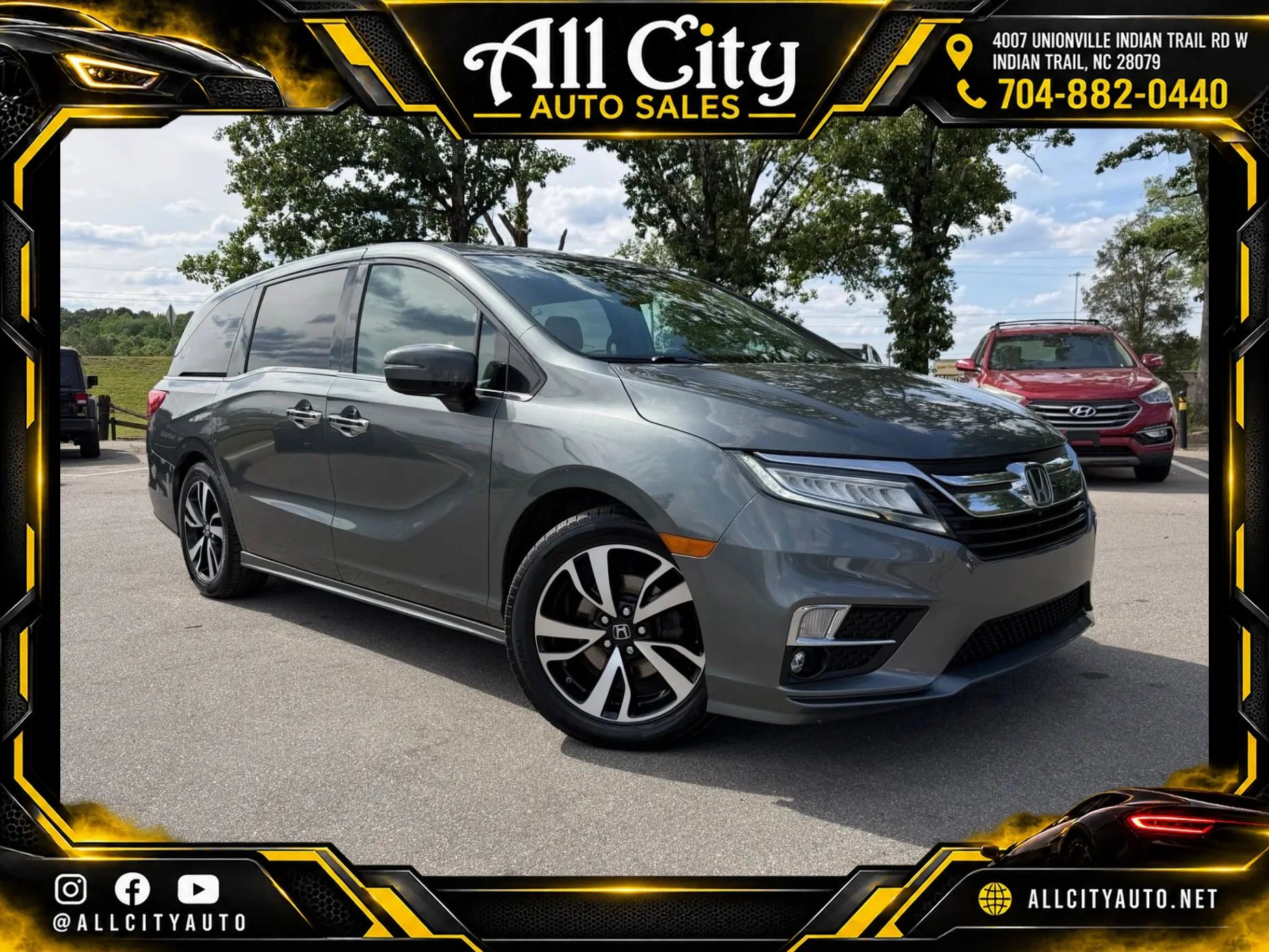 Used 2018 Honda Odyssey Elite image 1