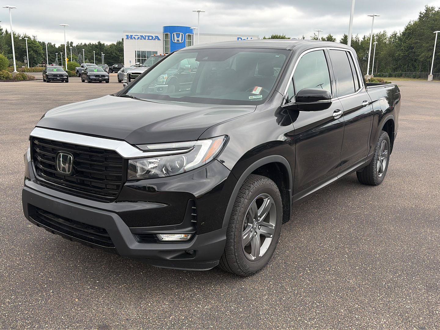 Used 2023 Honda Ridgeline RTL-E image 3