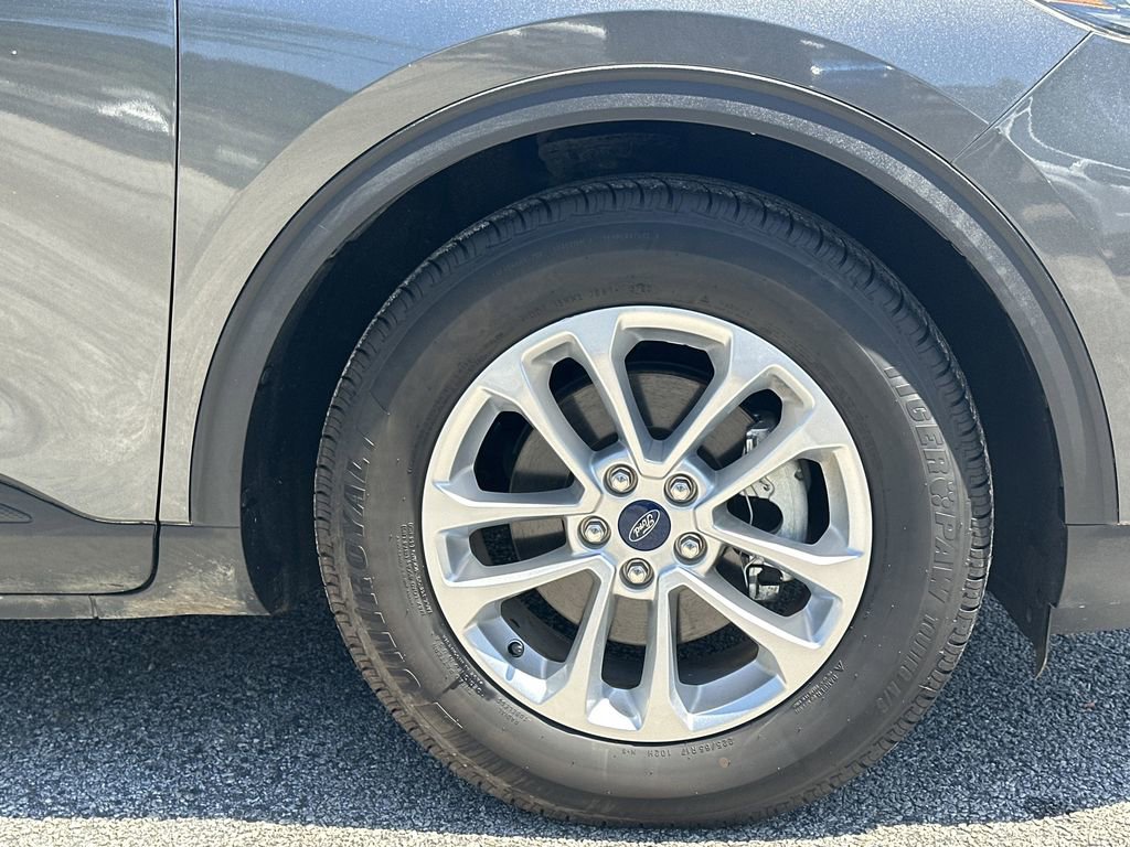 Used 2020 Ford Escape SE FWD image 13