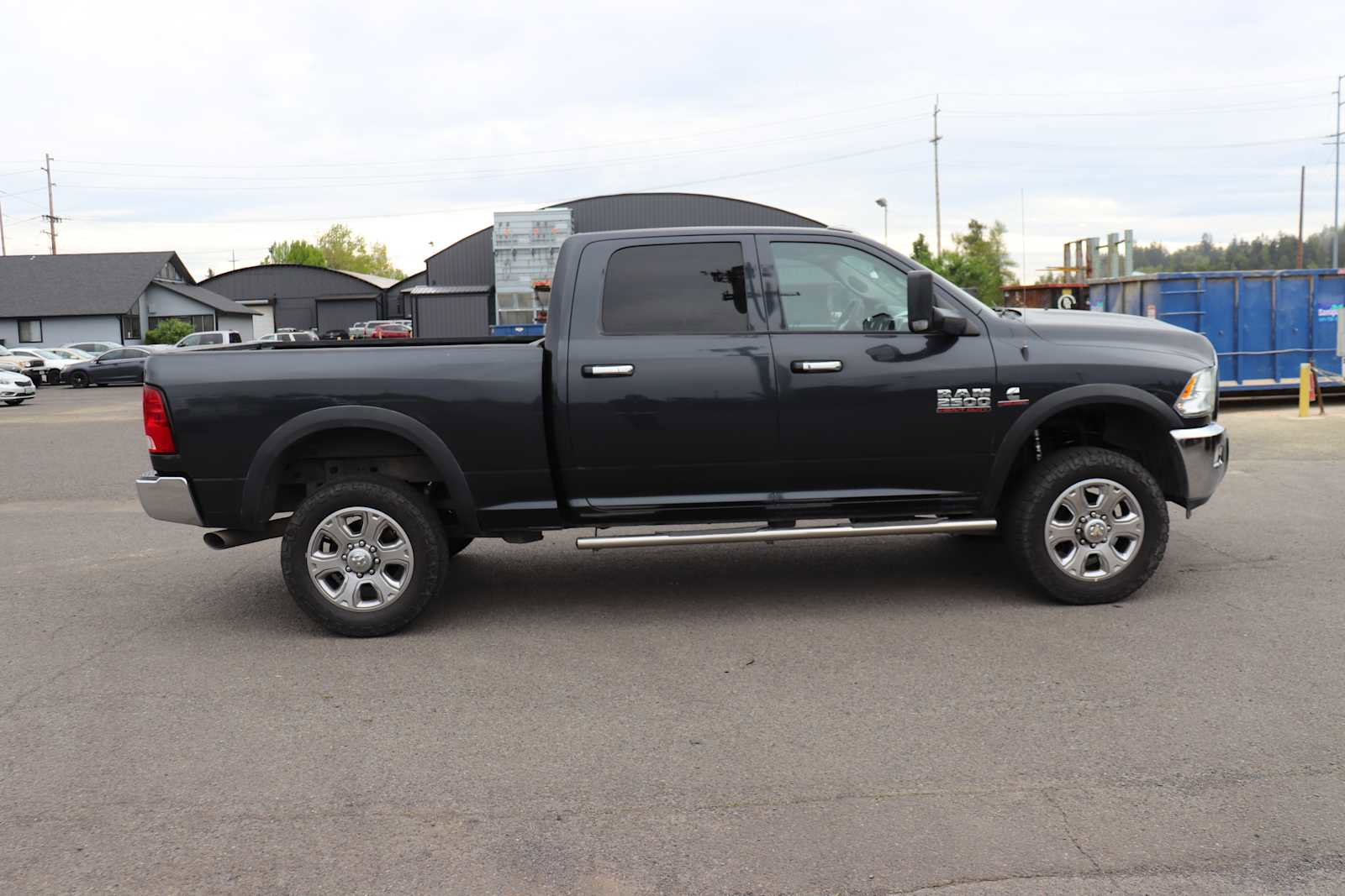 Used 2015 RAM 2500 SLT w/ Protection Group image 4