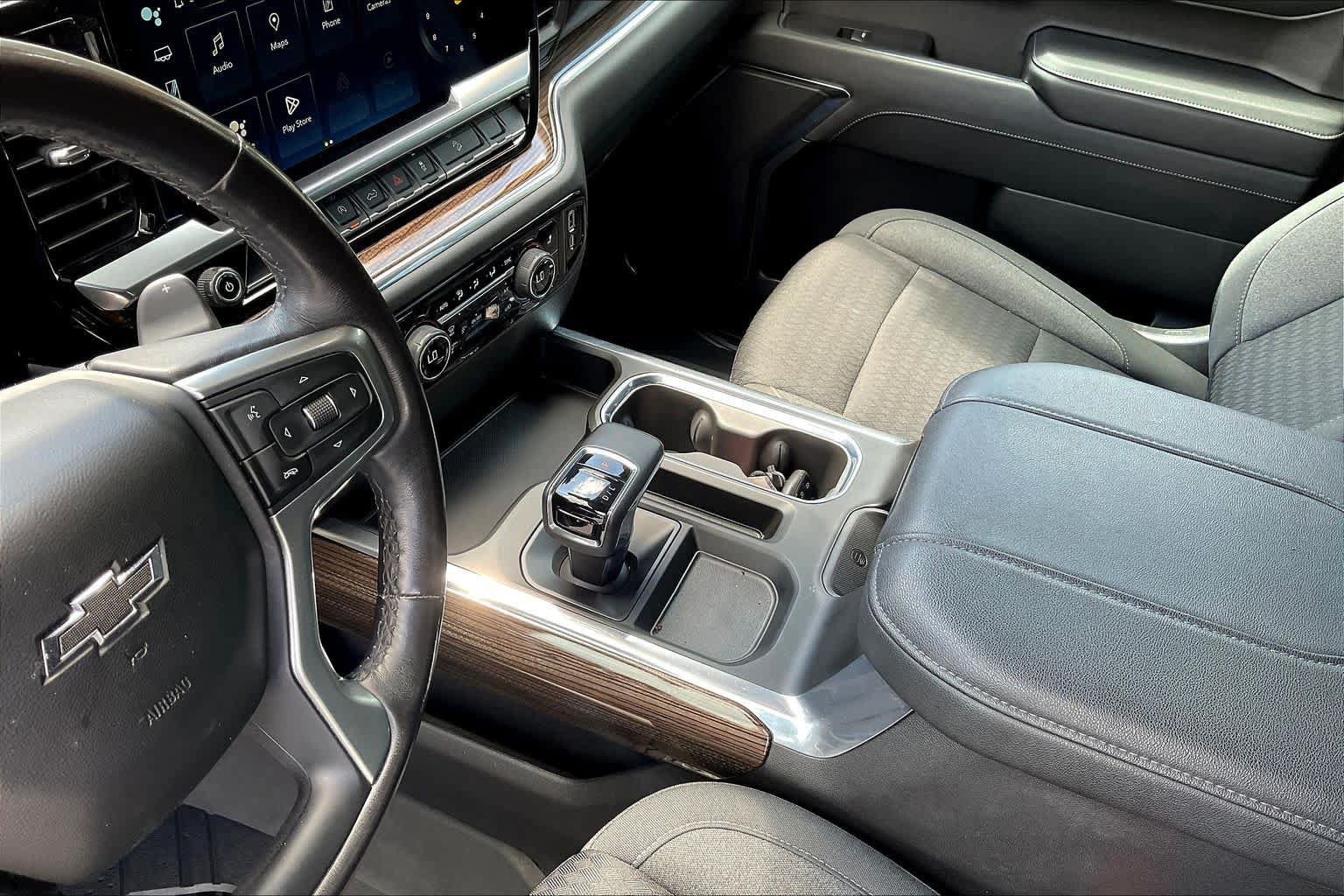 Used 2023 Chevrolet Silverado 1500 RST AWD/4WD image 16