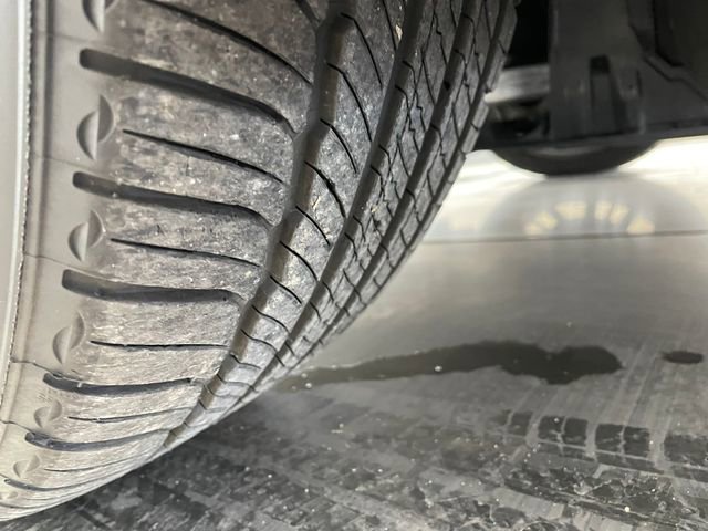 Used 2024 Honda Accord Touring image 11