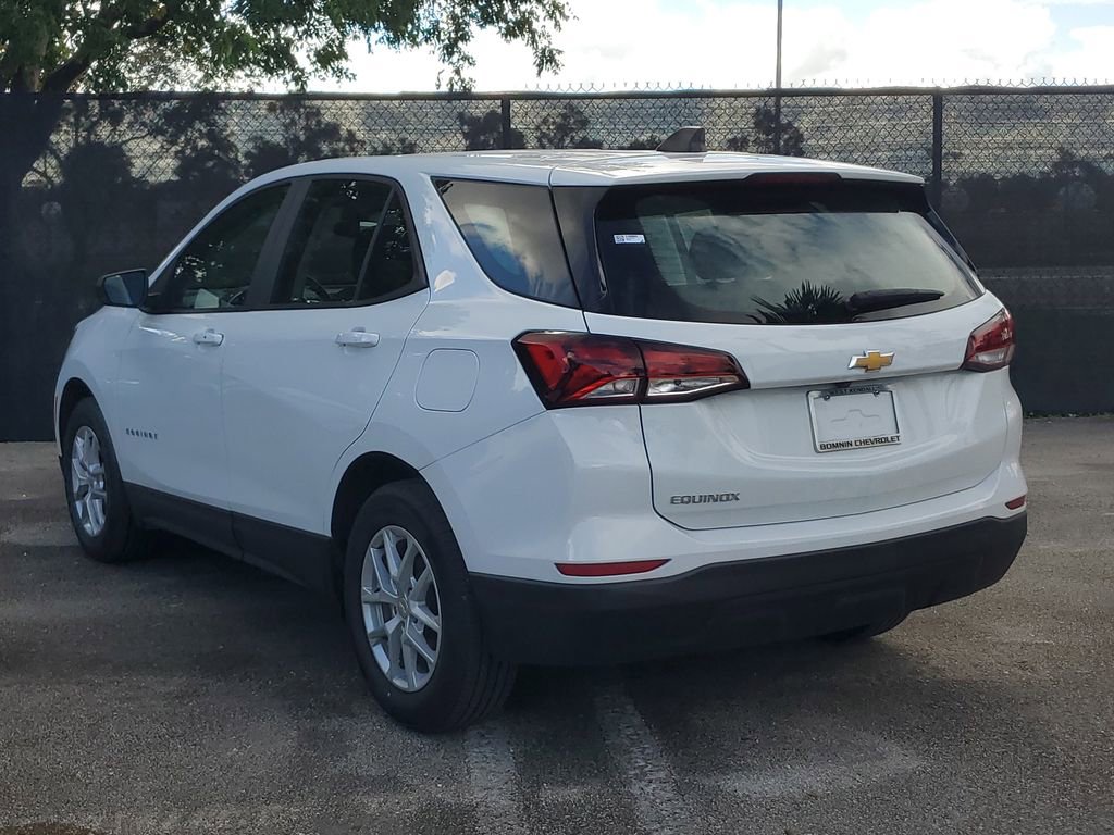 Used 2022 Chevrolet Equinox LS FWD image 5