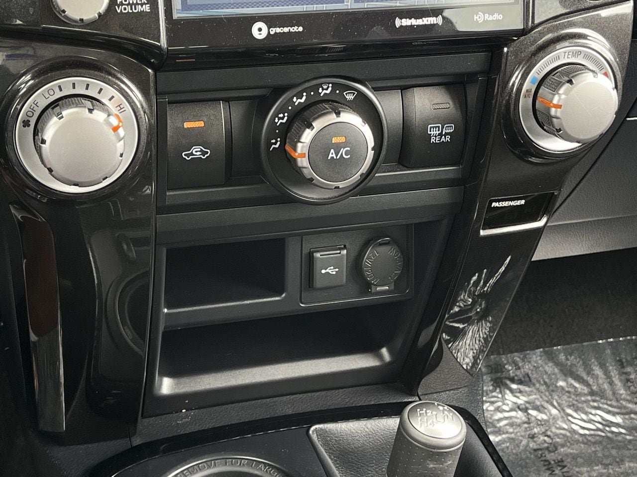 Used 2021 Toyota 4Runner Venture w/ Moonroof Package AWD/4WD image 18