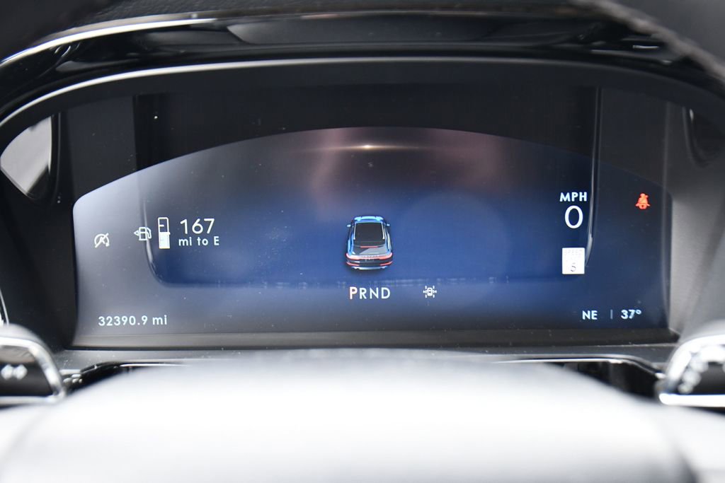 Used 2023 Lincoln Corsair AWD image 26