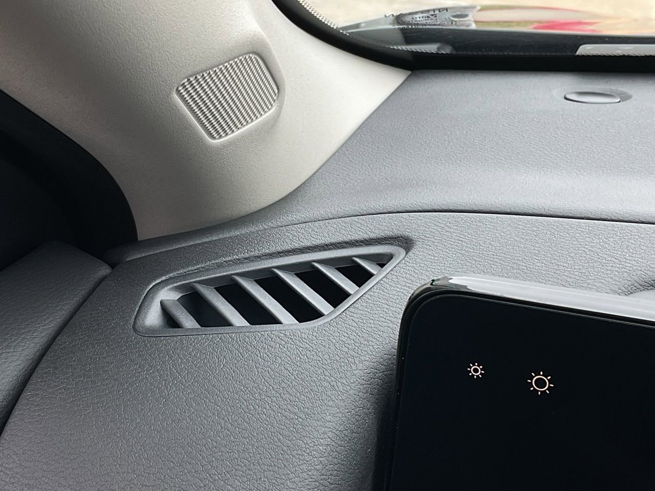 New 2026 Nissan Sentra SV image 27