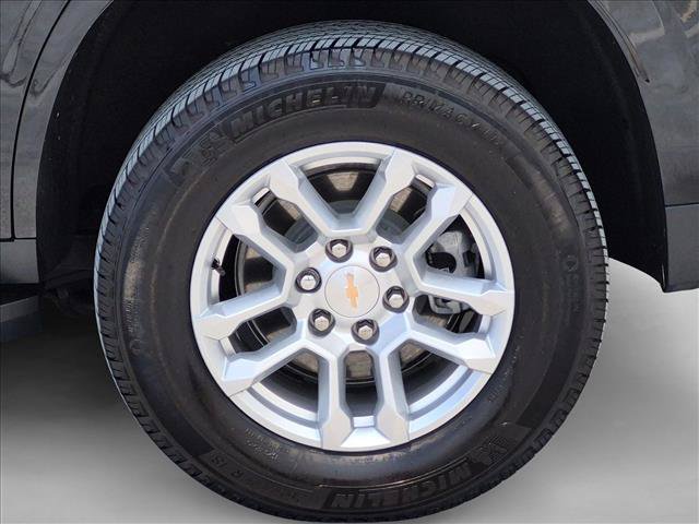 Certified 2026 Chevrolet Tahoe LS RWD image 24