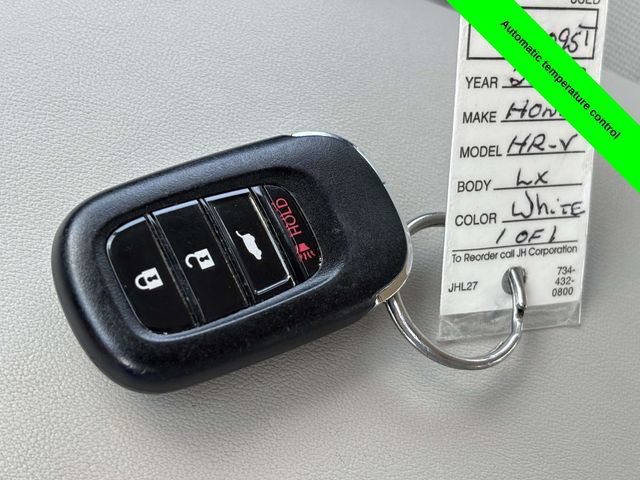 Used 2023 Honda HR-V LX image 21