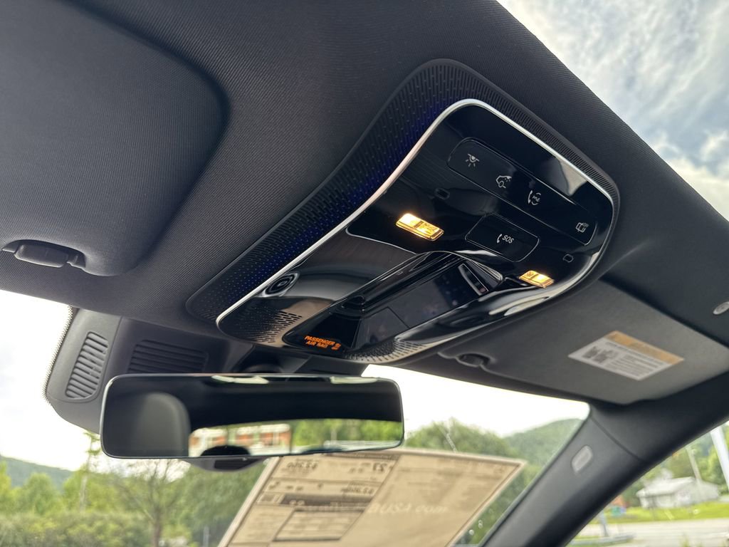 New 2025 Mercedes-Benz C 300 4MATIC Sedan image 28