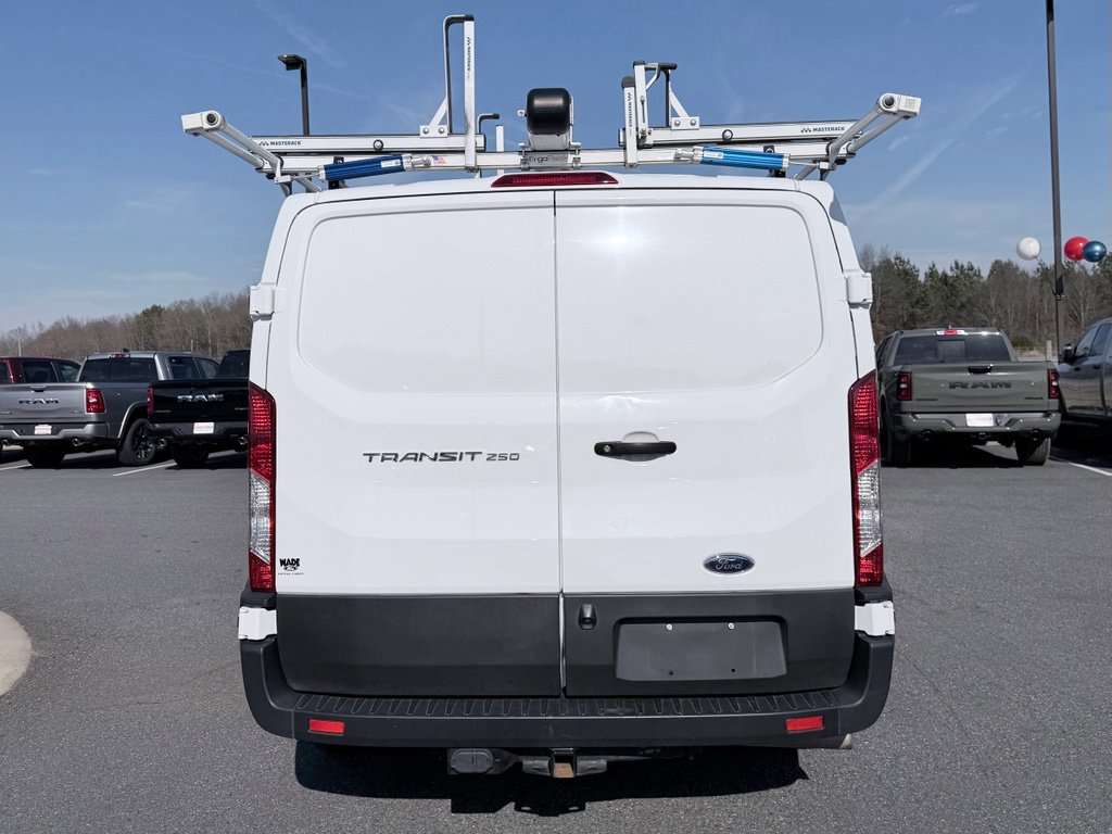 Used 2022 Ford Transit 250 Low Roof image 10